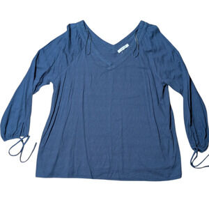 Rethm ~ Women's Top ~ Shirt Size Unknown Please See Measurements